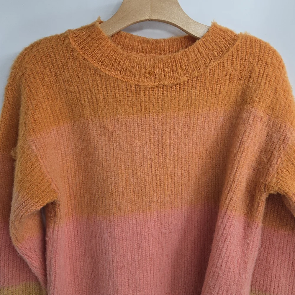 Free People Sweater‎ Autumn Sky Fluffy Ombre Orange Sunset
